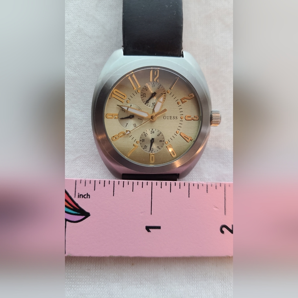 Guess Watch - Picture 3 of 6
